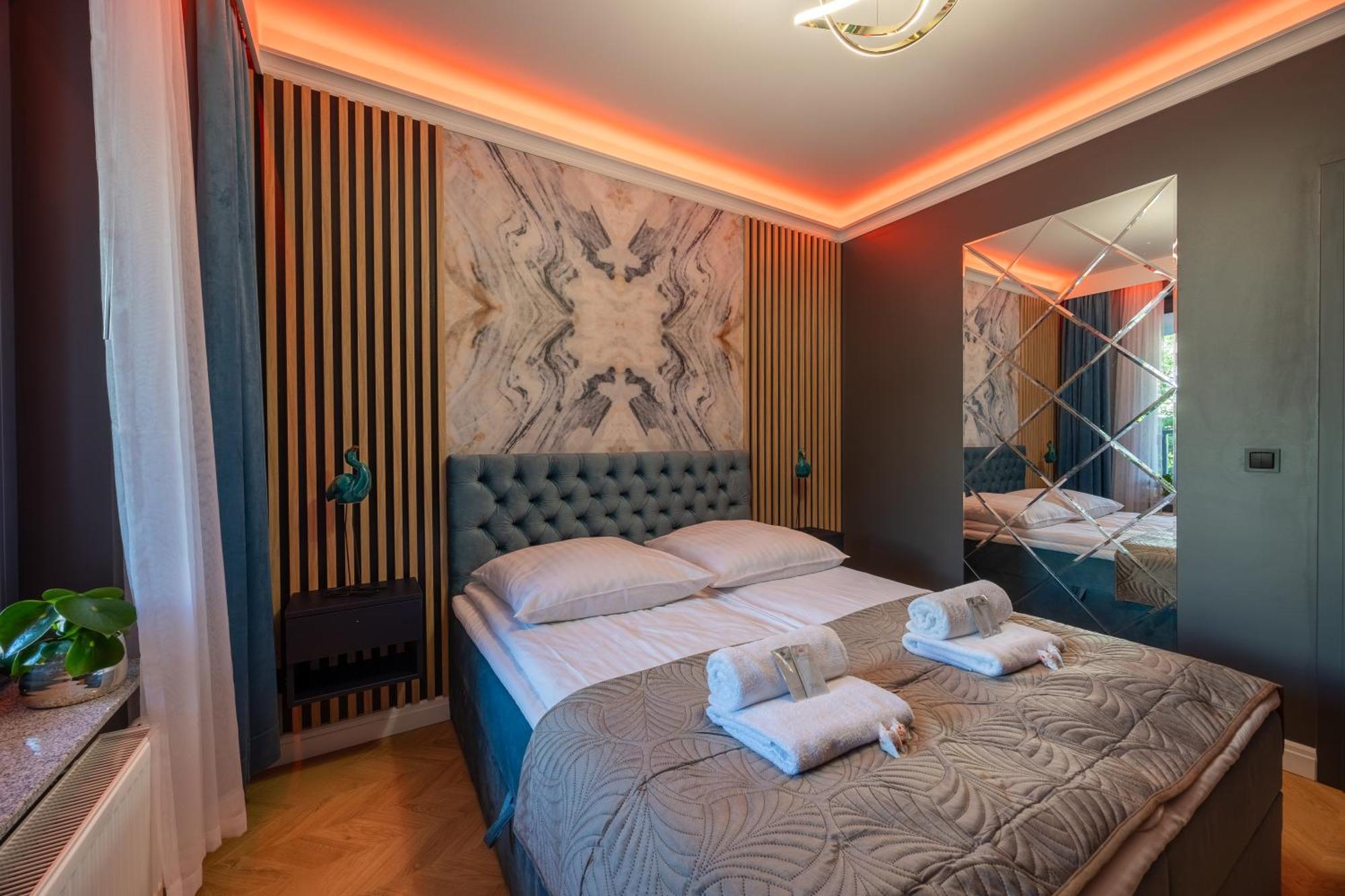 Golden Park Aparthotel Stettino Esterno foto